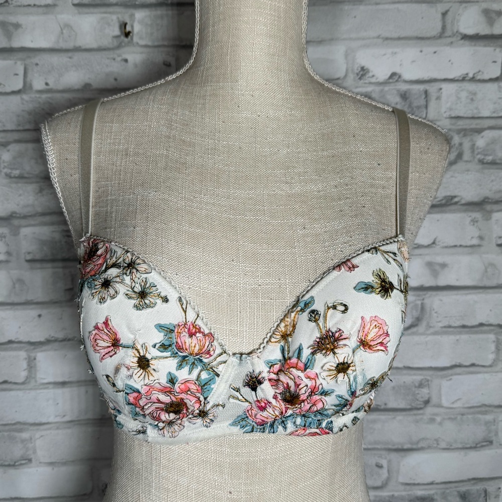 Victoria Secret Dream Angels Demi Flower Bra